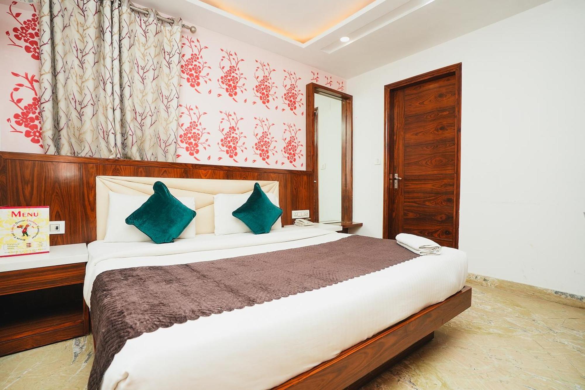 Hotel Kabir Palace Karol Bagh Neu-Delhi Exterior foto