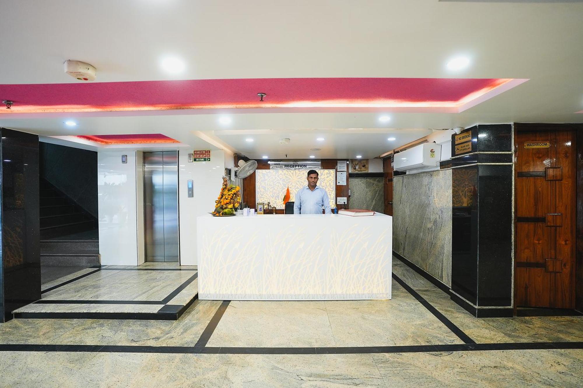 Hotel Kabir Palace Karol Bagh Neu-Delhi Exterior foto